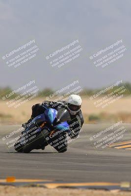 media/Sep-30-2023-SoCal Trackdays (Sat) [[636657bffb]]/Turn 15 (1120am)/